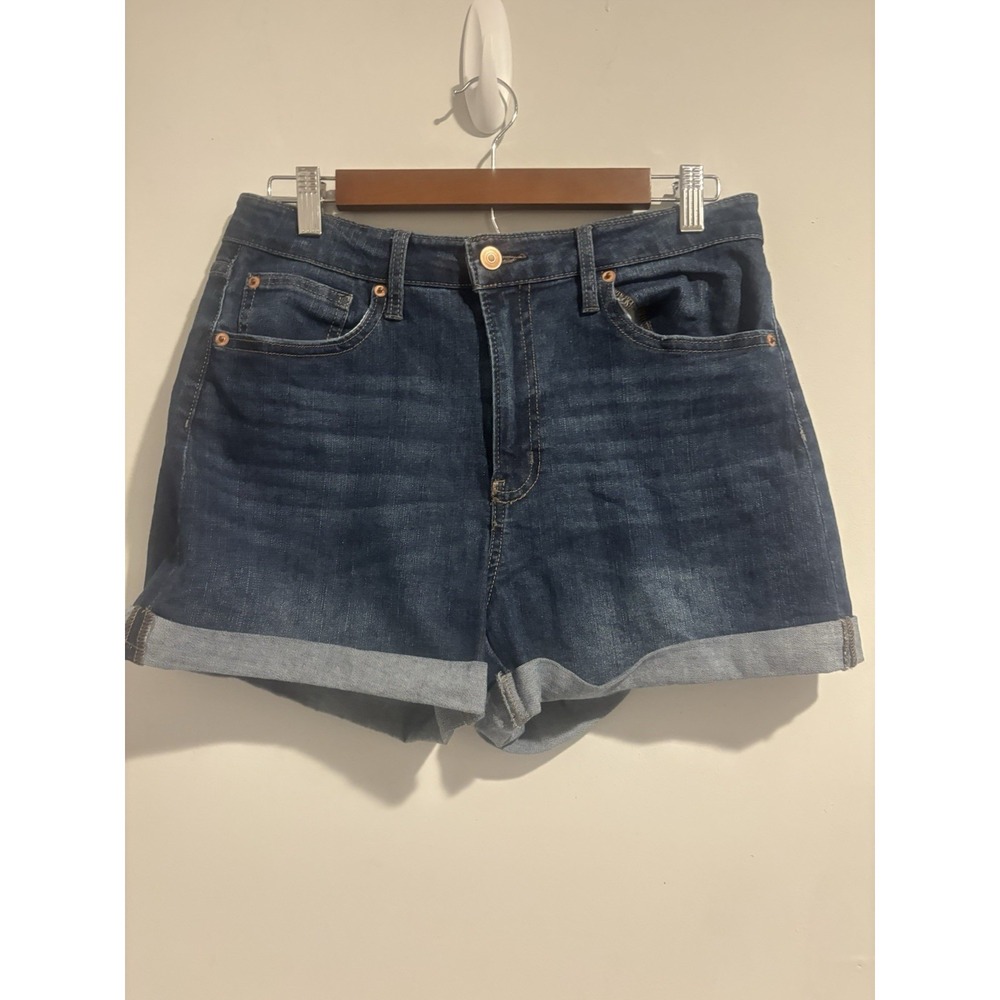 NWT No‎ Boundaries Jean Shorts Blue Medium Wash Cuff Pockets Size 13 Denim